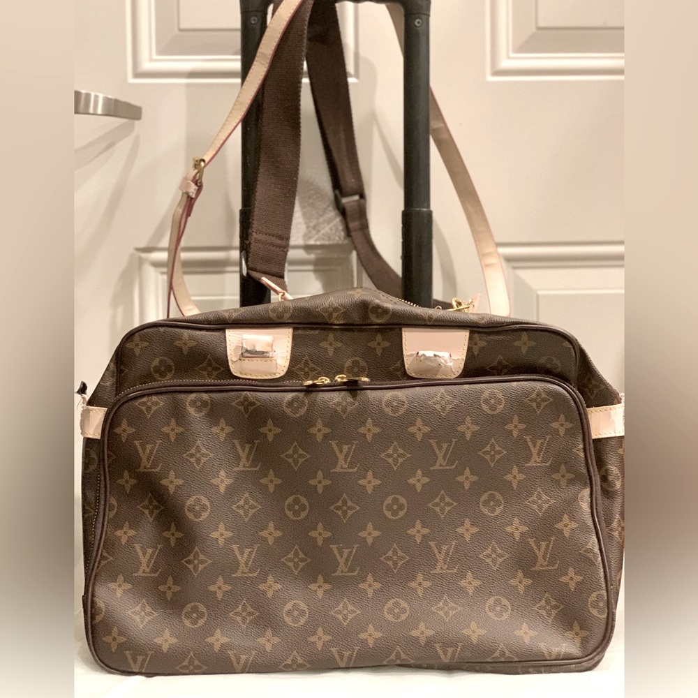 Louis Vuitton
Icare Laptop Bag Monogram Canvas